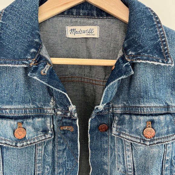 Madewell distressed denim jacket size small - Picture 4 of 5